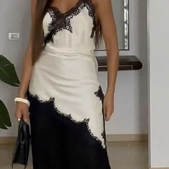Satin Asymmetric Black And White Lace Dress - Picture 3 of 3